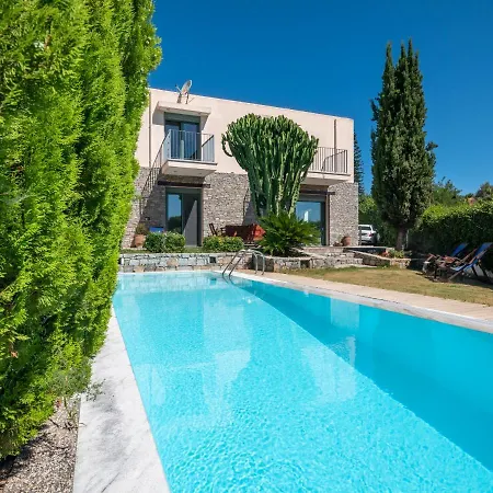 Anassa Βίλα Καβροχώρι